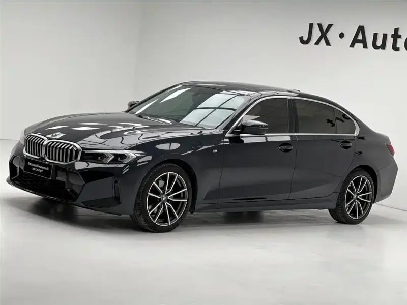 BMW 3 Series, 2022