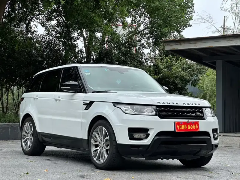 Land Rover Sport, 2015