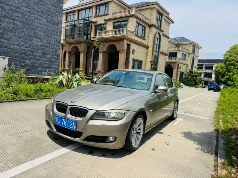 BMW 3 Series, 2011