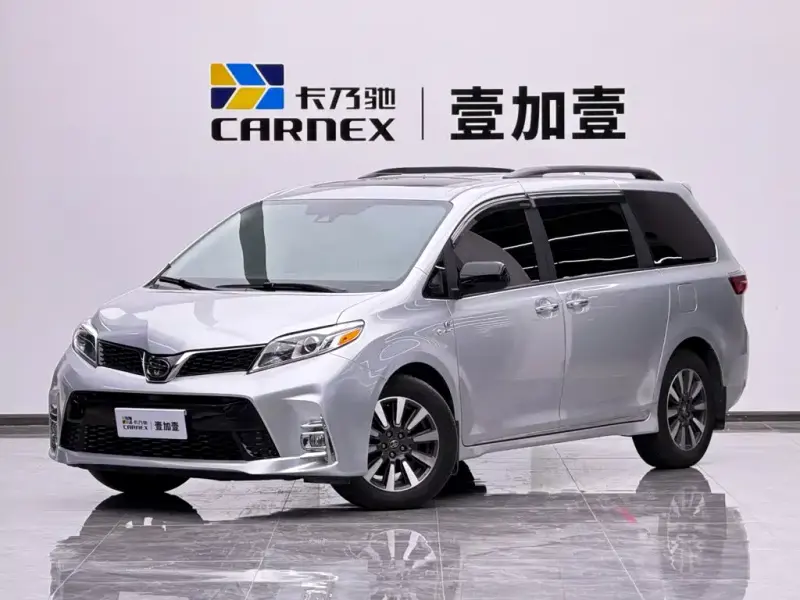 Toyota Sienna, 2020