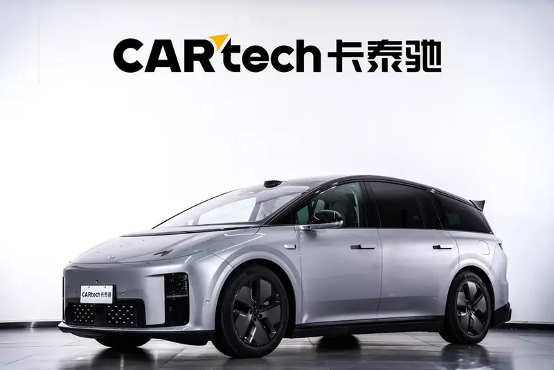 Li Auto i8, 2025