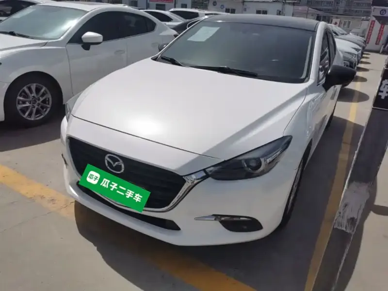 Mazda 3 Axela, 2019