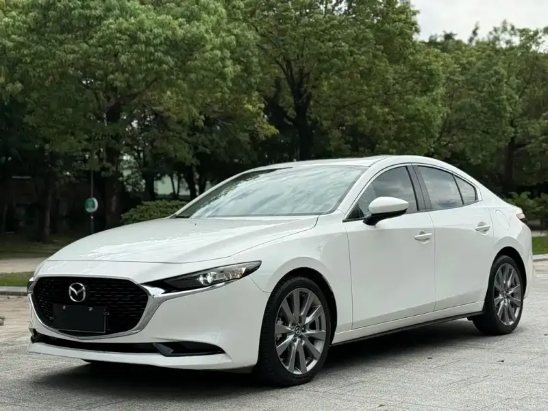 Mazda 3 Axela, 2020