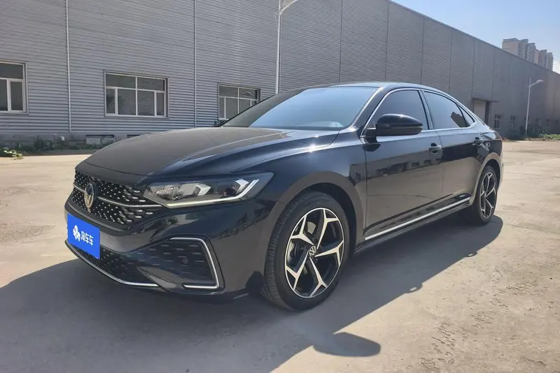Volkswagen Passat, 2024