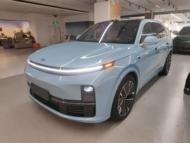 Li Auto Li L7, 2025