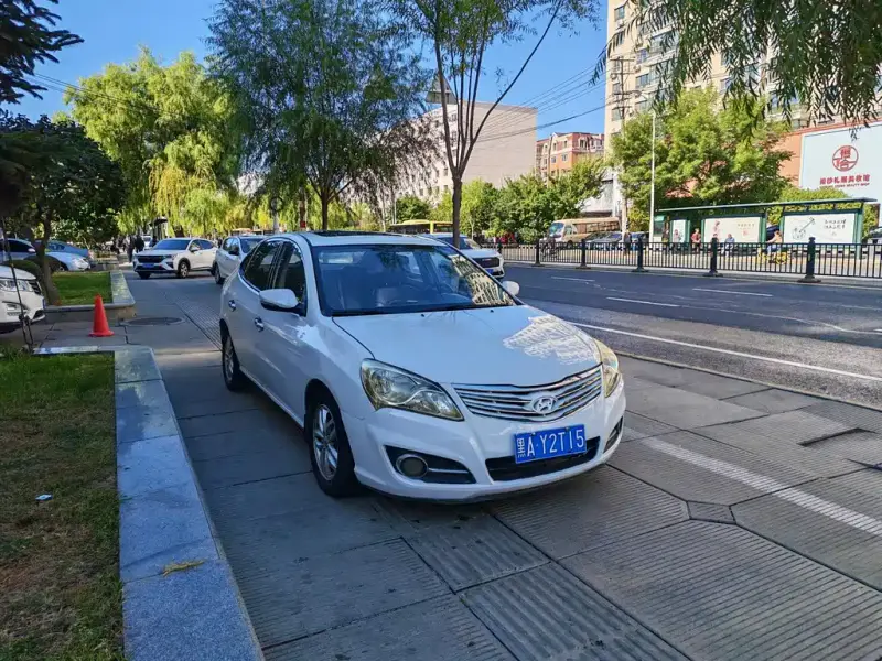 Hyundai Elantra, 2012