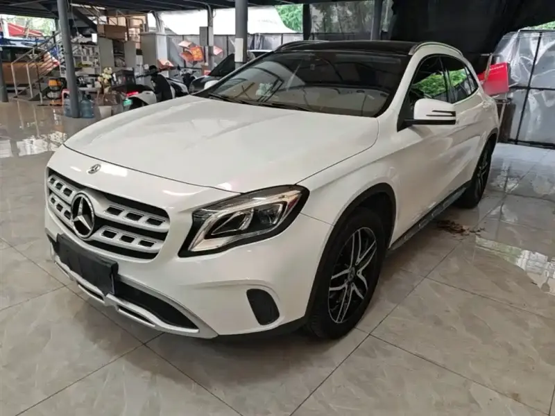 Mercedes-Benz GLA, 2017