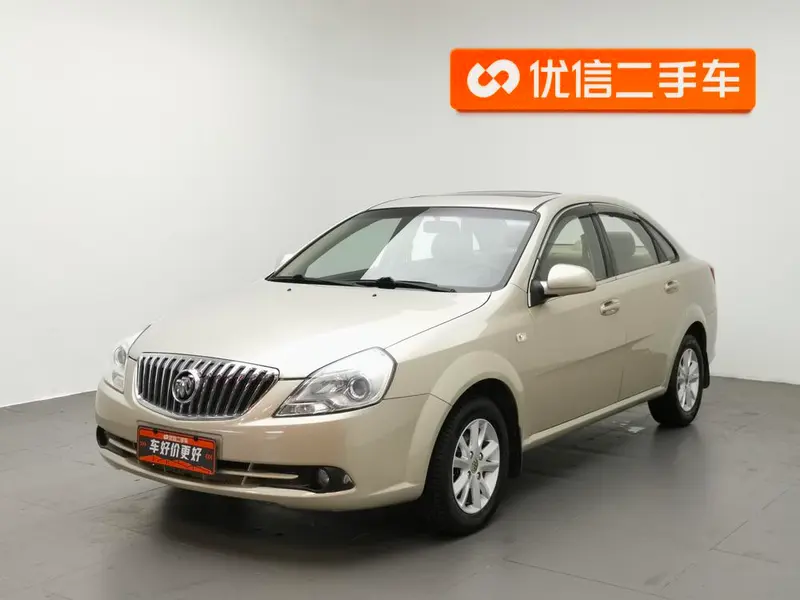 Buick Excelle, 2013