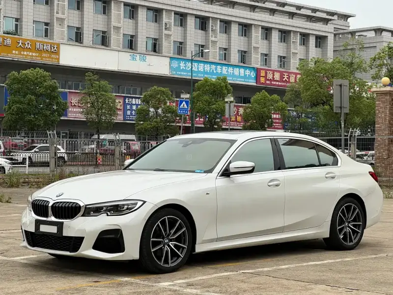 BMW 3 Series, 2020