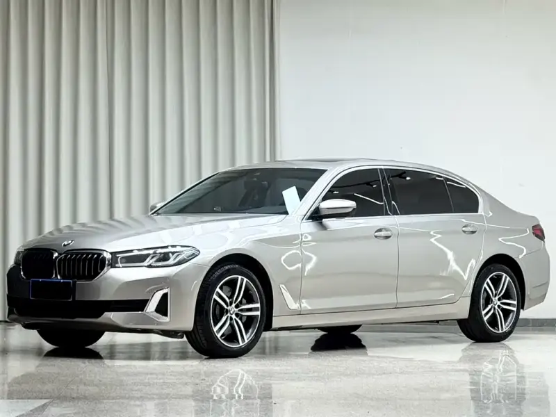 BMW 5 Series, 2021