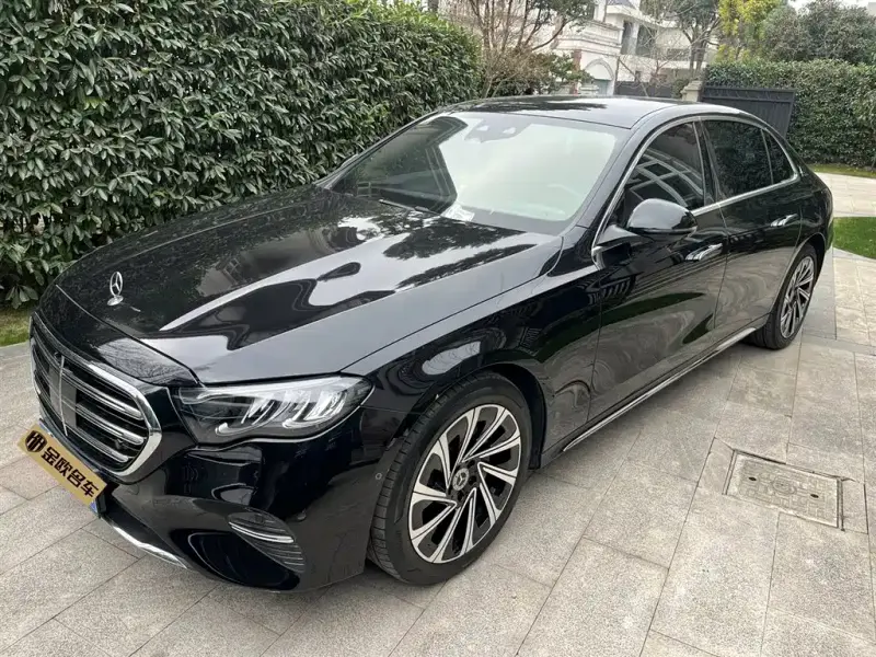 Mercedes-Benz E-Class, 2024
