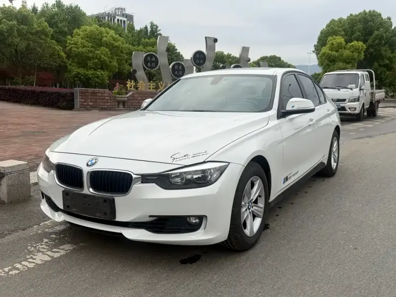 BMW 3 Series, 2015