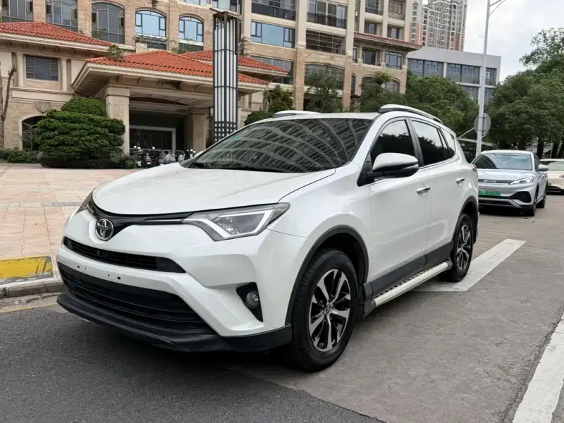 Toyota RAV4, 2017