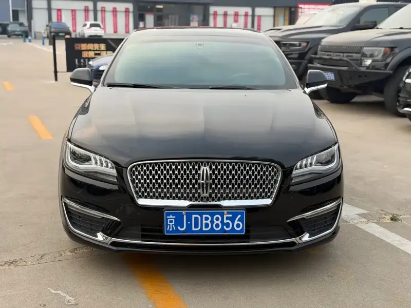 Lincoln MKZ, 2018