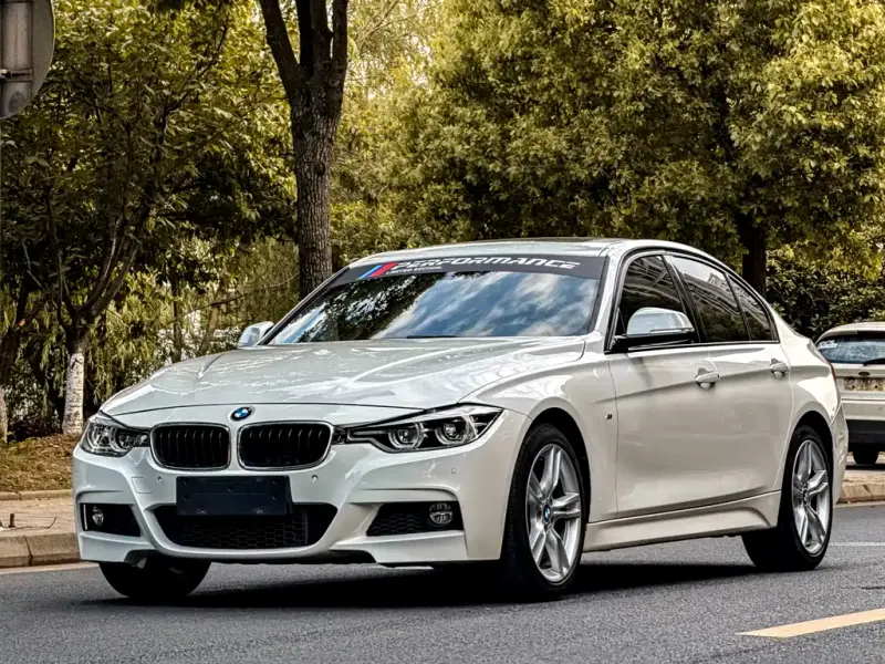 BMW 3 Series, 2018