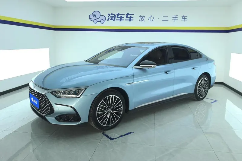 BYD Han DM DM-i Champion Edition 121KM Prestige Version, 2023 — фото 1