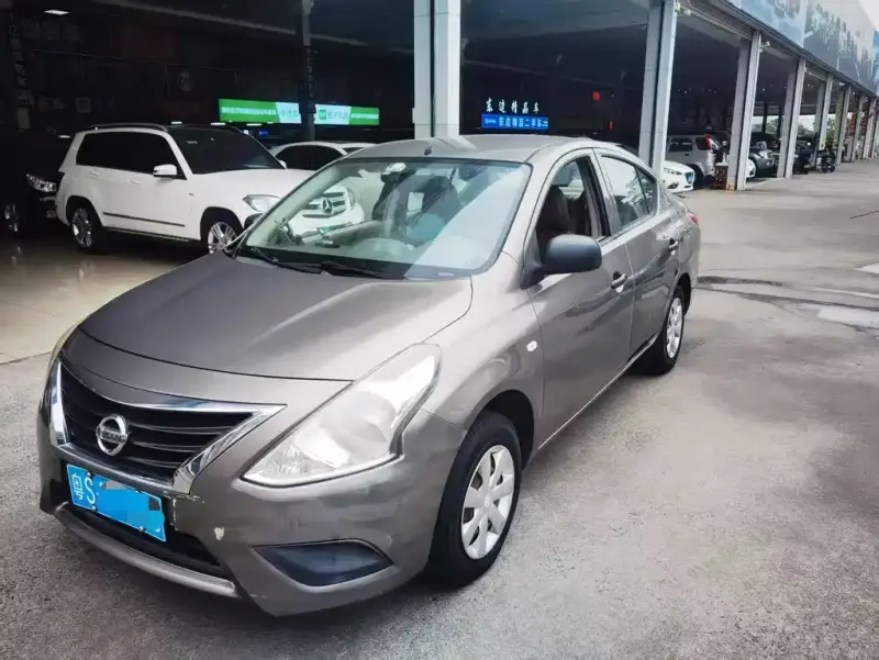 Nissan Sunny, 2015