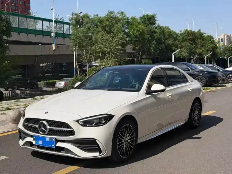 Mercedes-Benz C-Class, 2026