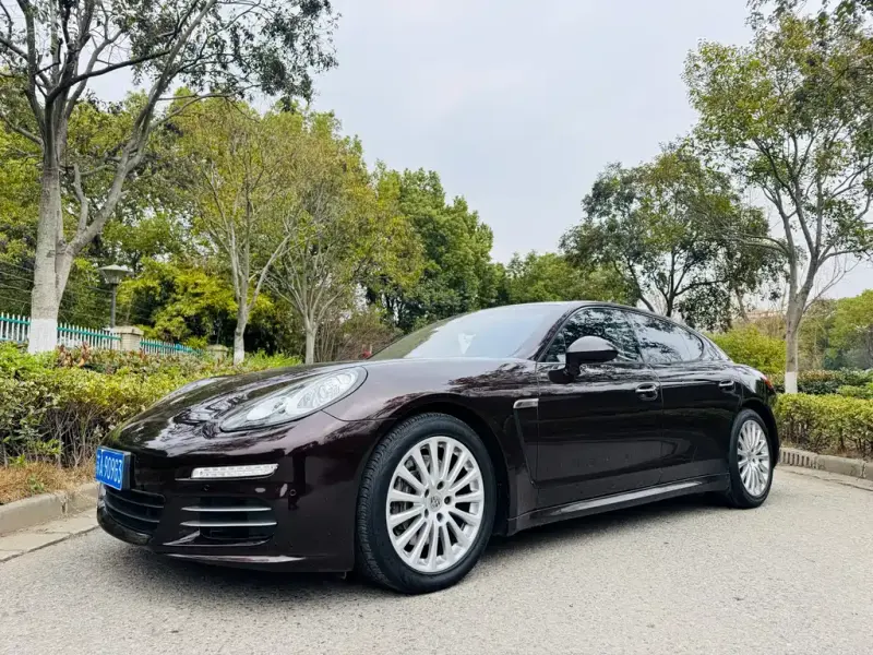 Porsche Panamera, 2014