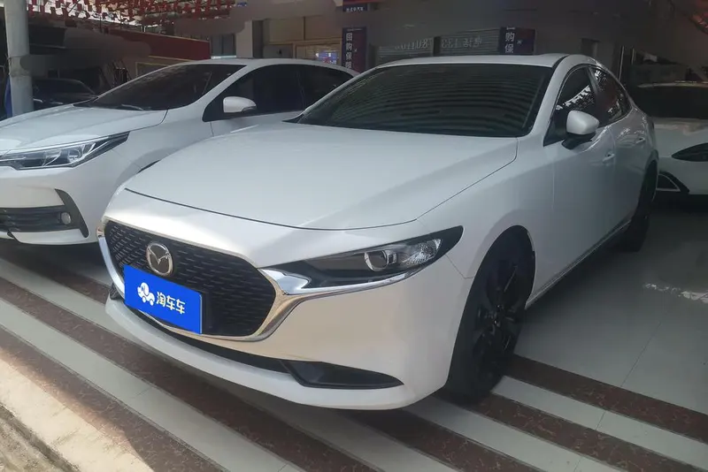 Mazda 3 Axela, 2021
