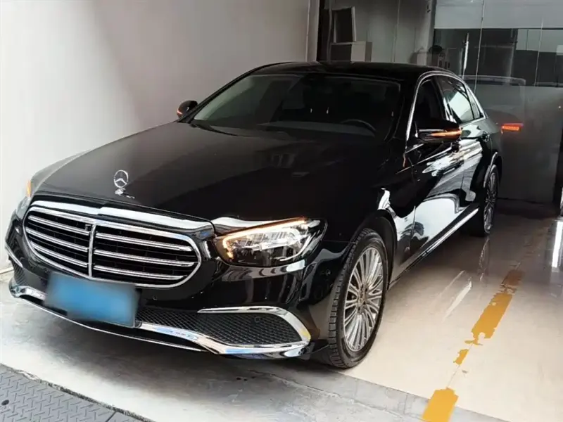 Mercedes-Benz E-Class, 2023