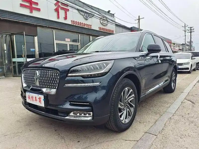 Lincoln Aviator, 2023