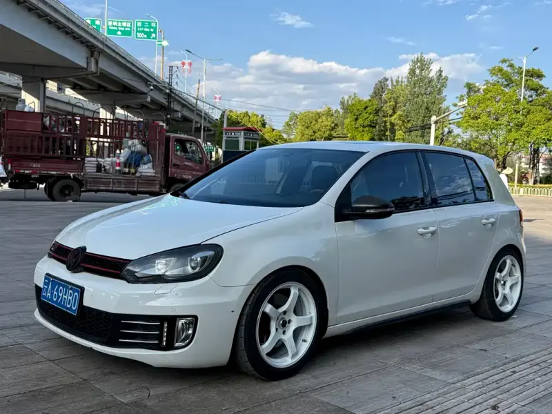 Volkswagen Golf GTI, 2013