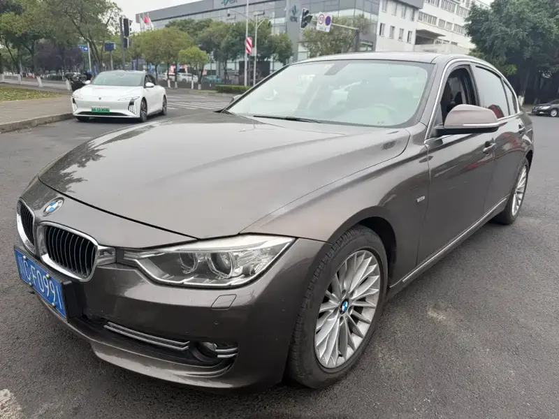 BMW 3 Series, 2012