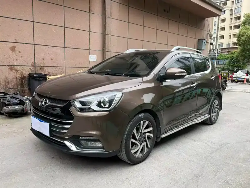 JAC Refine S2 JAC Refine S2 2015 1.5L CVT Luxury Smart Type, 2015 — фото 1