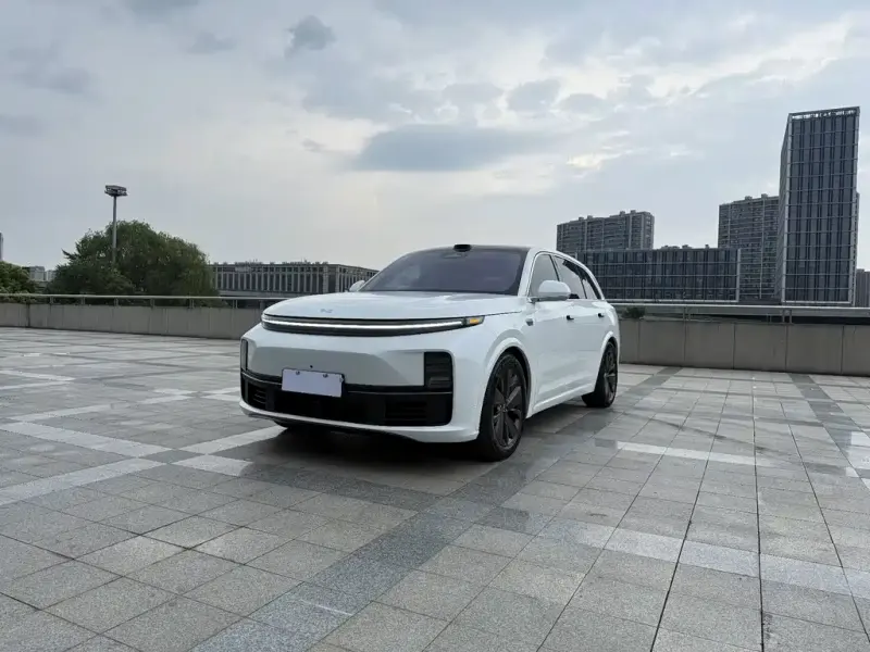 Li Auto Li L7, 2025