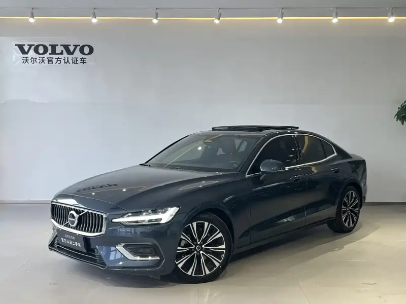 Volvo S60, 2024