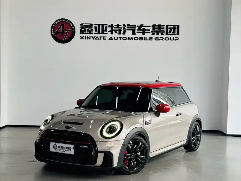 MINI JCW, 2022