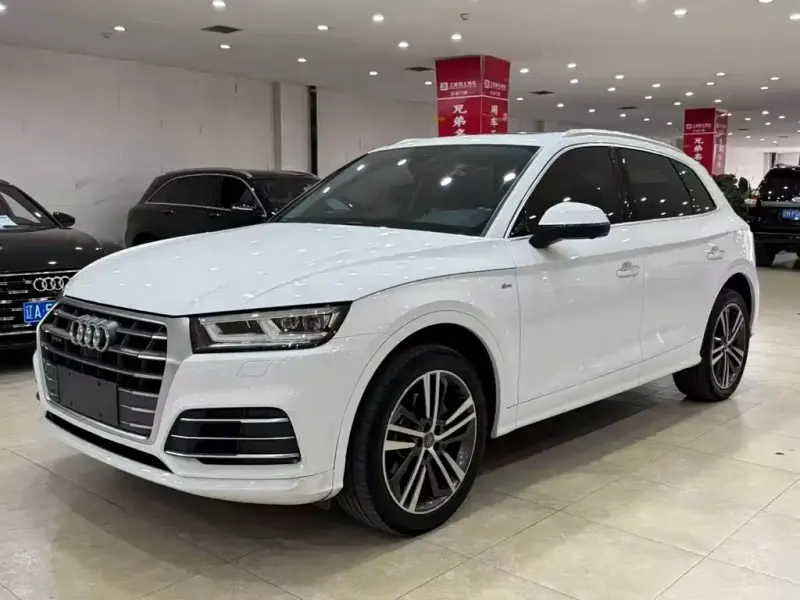 Audi Q5L, 2019