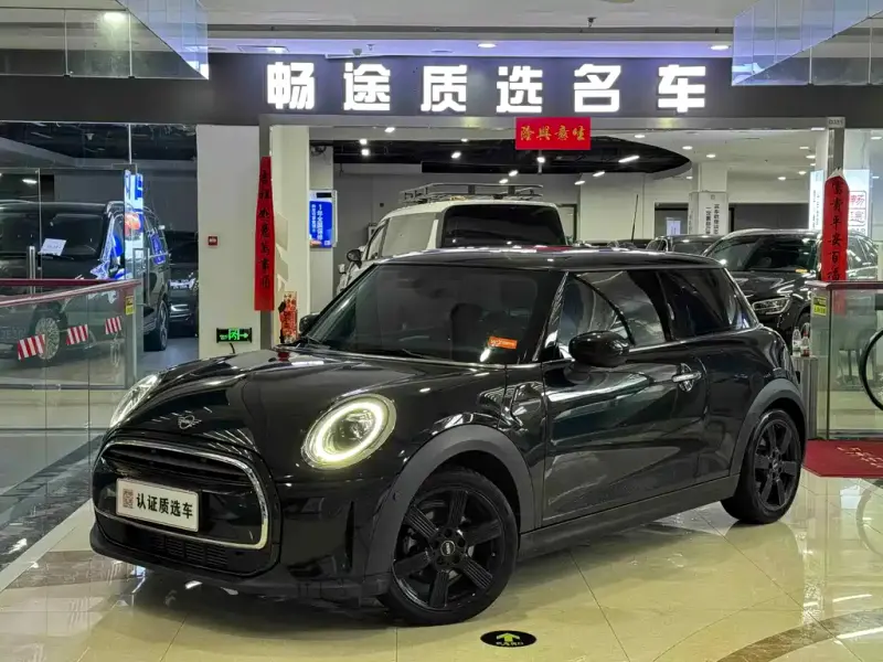 MINI Mini, 2024
