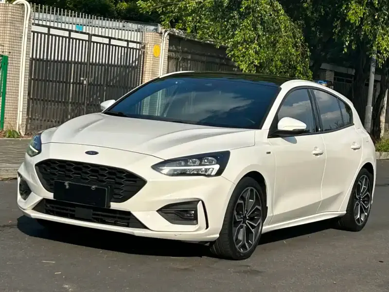 Ford Focus, 2022