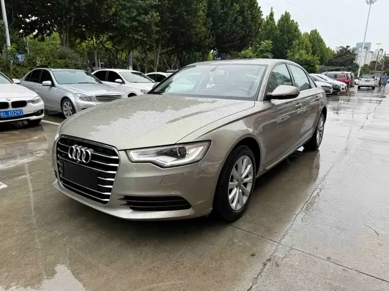 Audi A6L, 2015