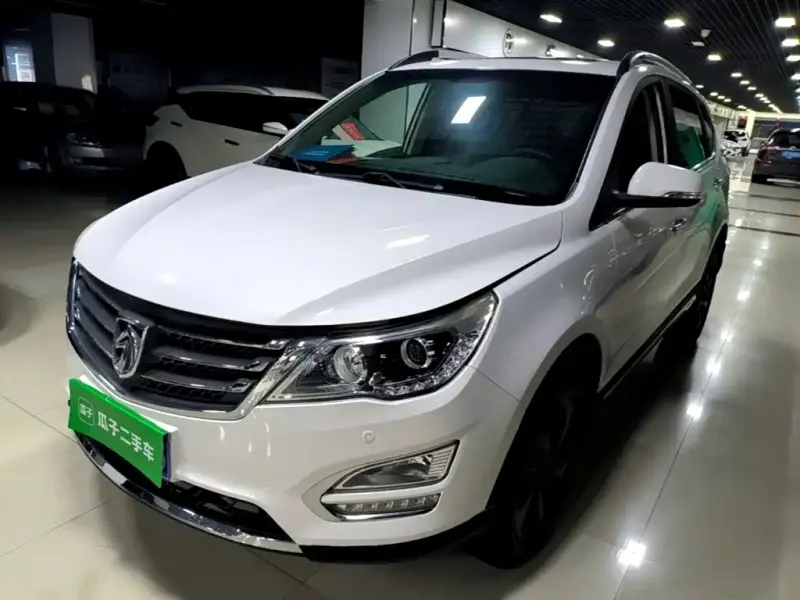 Baojun 560, 2017