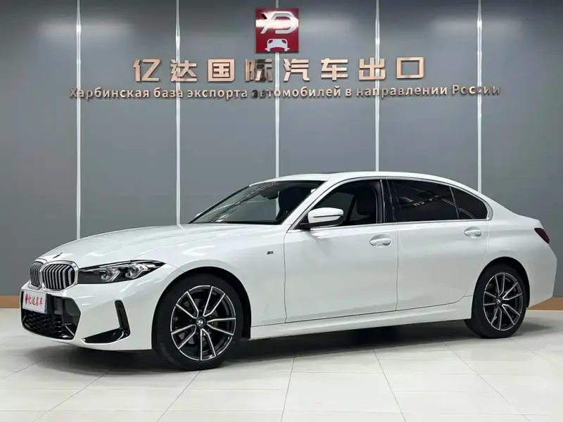 BMW 3 Series, 2023