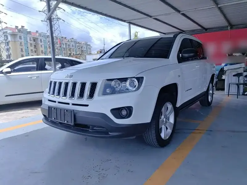 Jeep Compass (Import), 2015