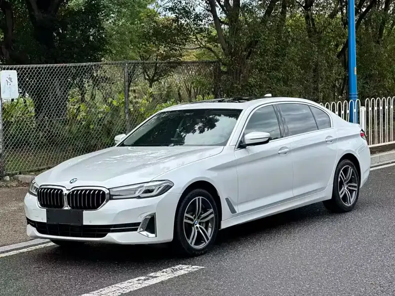 BMW 5 Series, 2024