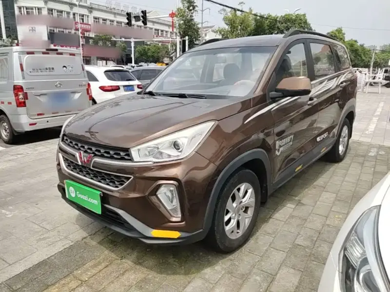 Wuling Hongguang S3, 2019