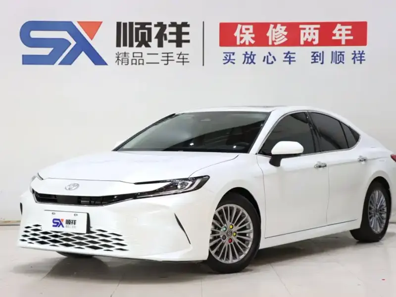 Toyota Camry, 2025