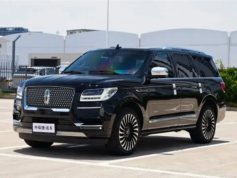 Lincoln Navigator, 2022