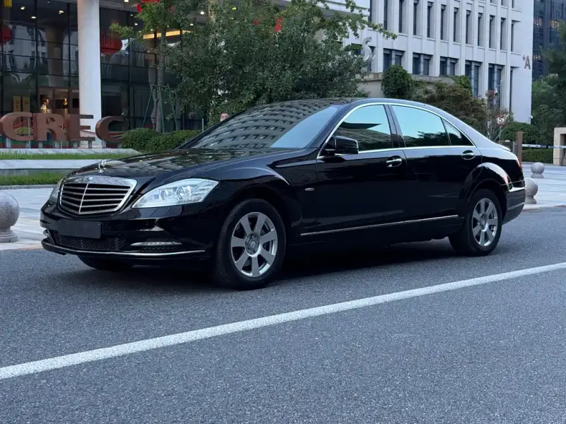 Mercedes-Benz S-Class, 2013