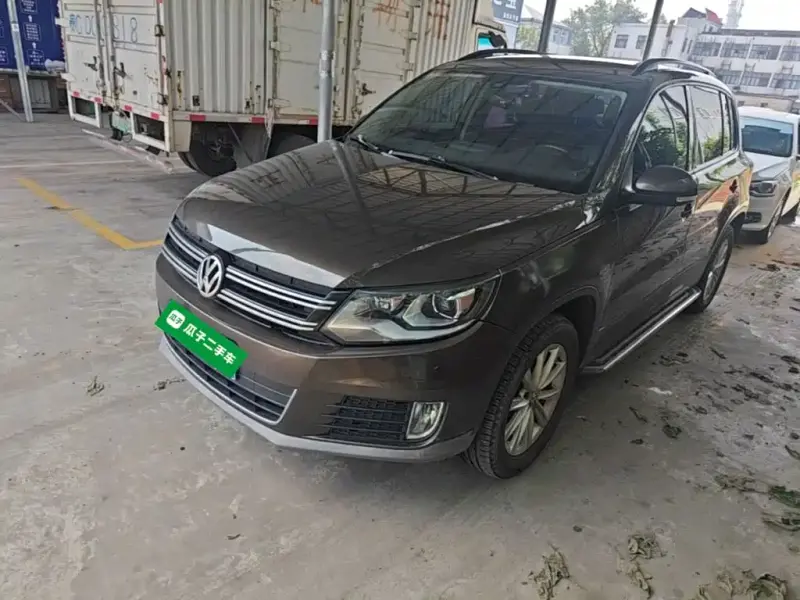 Volkswagen Tiguan Volkswagen Tiguan 2015 1.8TSI Auto 2WD Comfort Edition, 2015 — фото 1