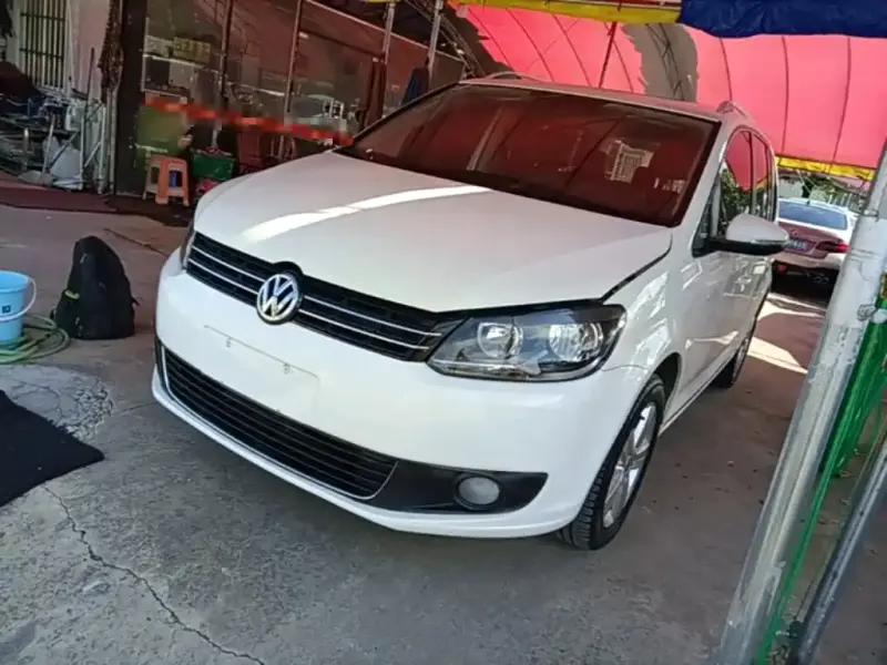 Volkswagen Touran, 2016