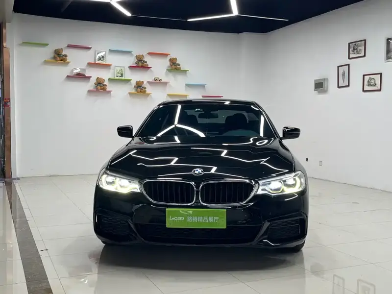 BMW 5 Series, 2020