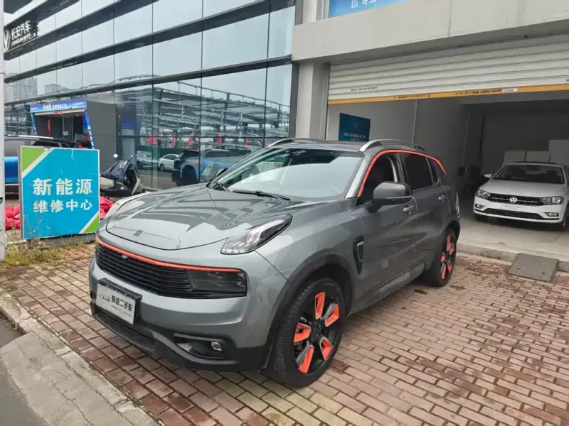 Lynk & Co 01, 2021