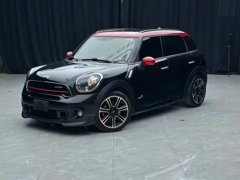 MINI JCW Countryman, 2015