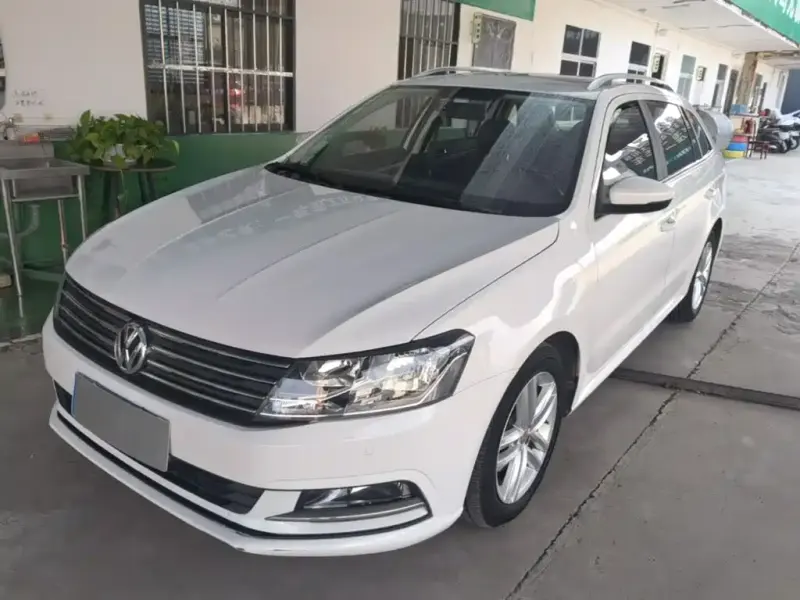 Volkswagen Gran Lavida Volkswagen Lavida Variant 2017 180TSI DSG Comfort Edition, 2018 — фото 1